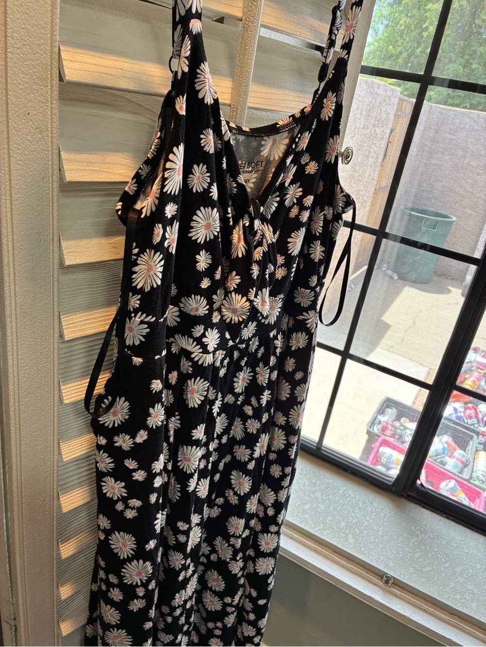 torrid Black Daisy Tie-Front Midi Dress with White Florals - Picture 8 of 13
